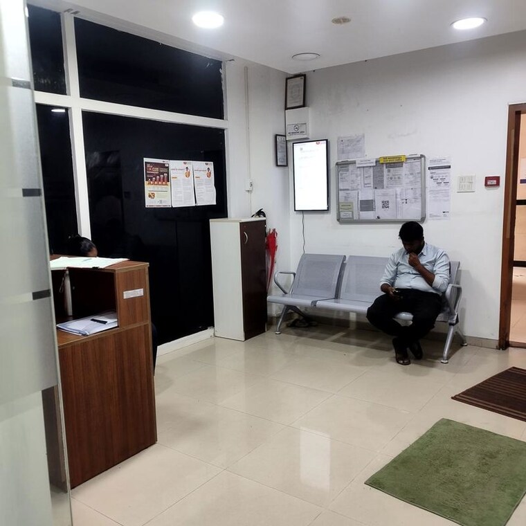 Living Room, corporate-plaza Commercial Office Space 2990 Sq.Ft. In Gokhalenagar Pune 10577396
