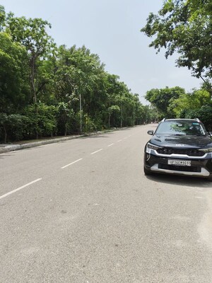   Plot at Sigma Iv Greater Noida – for Sale