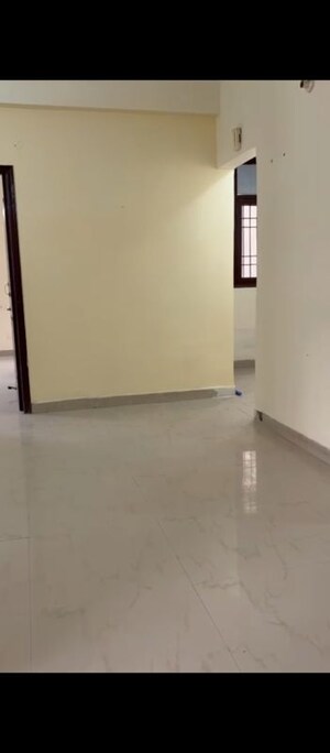Room in 3 BHK Builder Floor at Sector 74 – for Sale