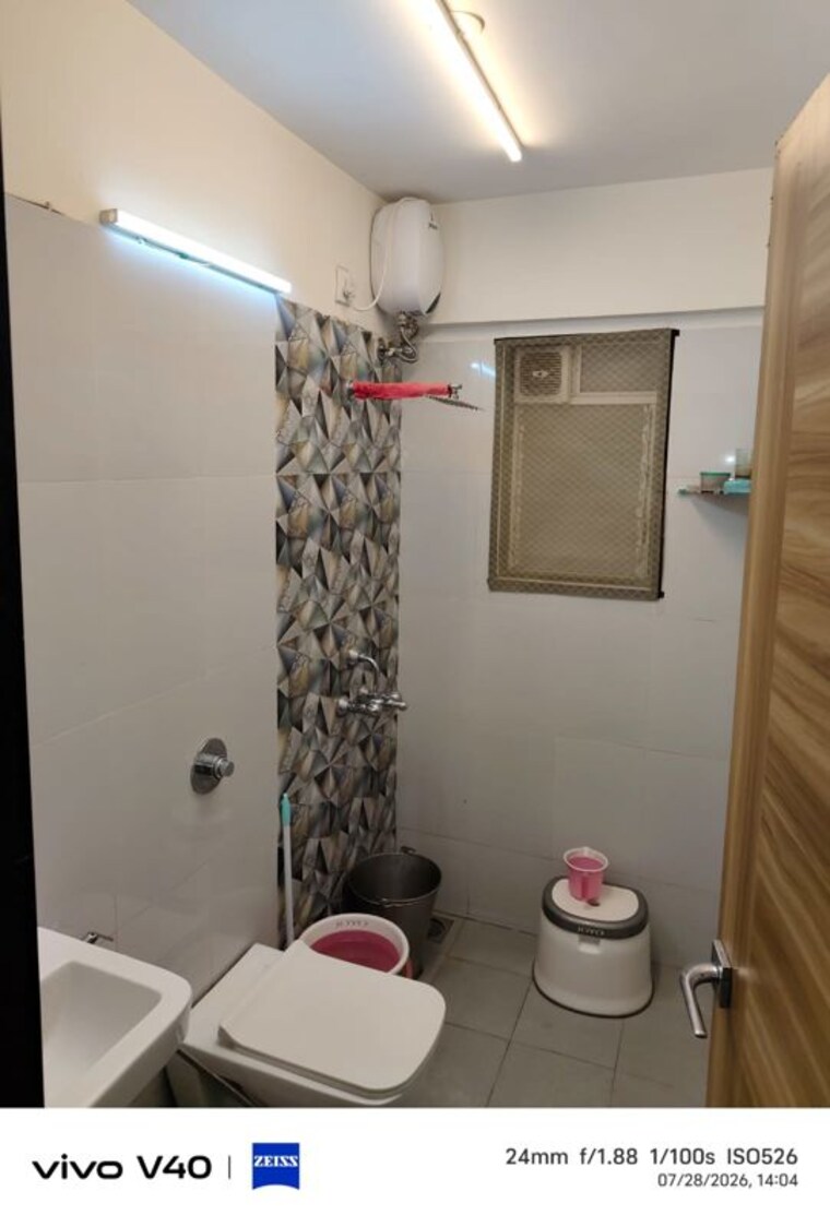 Bathroom, dipti-aaryavarta 2 Bedroom 530 Sq.Ft. Apartment In Andheri East Mumbai 10577405