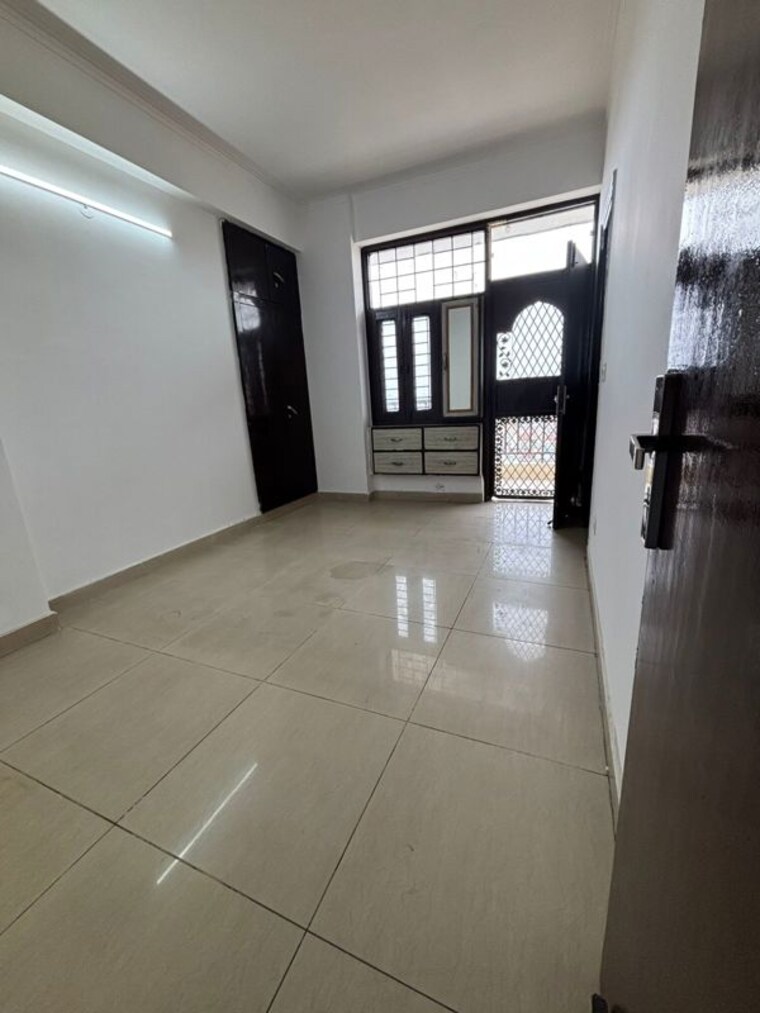 Room, real-anchor-world-residency 3 Bedroom 1936 Sq.Ft. Apartment In Indrapuram Ghaziabad 10577397