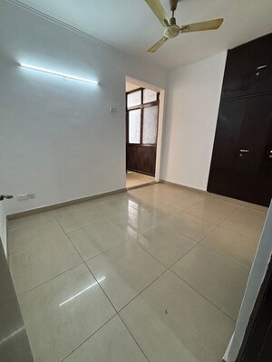 Room in 3 BHK Apartment at Real Anchor World Residency, Indrapuram – for Sale