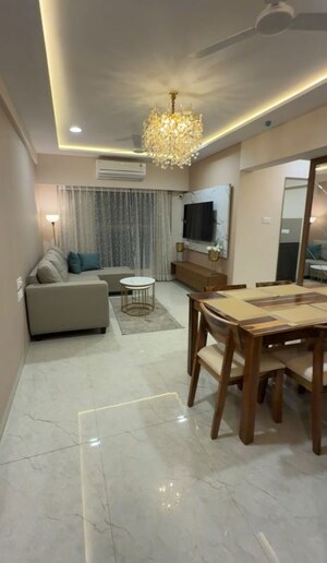 2 BHK Apartment For Sale in Sri Arthaya, Kandivali West