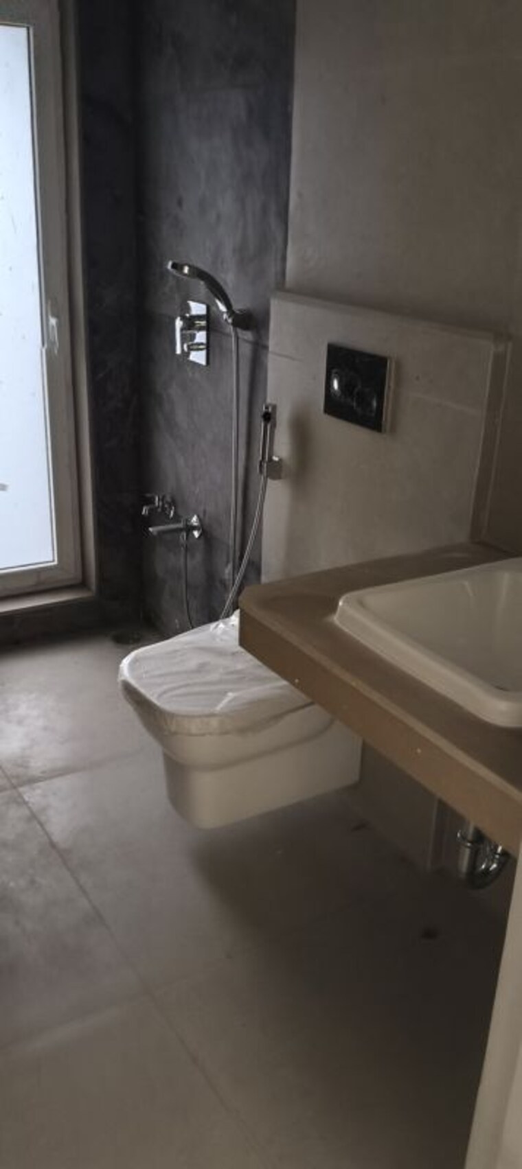 Bathroom, neelkanth-lake-view 4 Bedroom 1600 Sq.Ft. Apartment In Pokhran Road No Two Thane 10577423