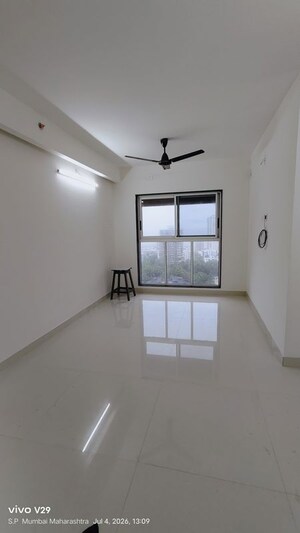 2 BHK Apartment For Rent in Worli