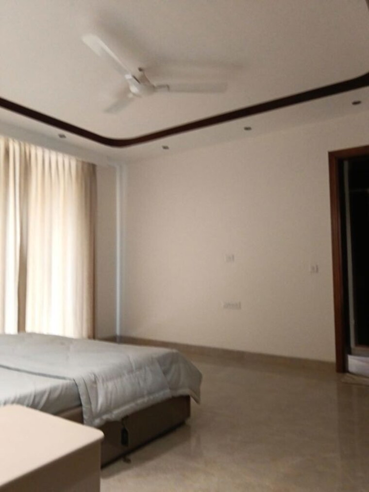 Bedroom, sector 62 3 Bedroom 181 Sq.Yd. Builder Floor In Sector 62 Gurgaon 10577416