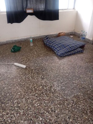 Parking in 1 BHK Apartment at Monarch Palace, Andheri East – for Rent