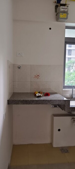 Furnished Amenities in 1 BHK Apartment at Piramal Vaikunth, Balkum Pada – for Rent