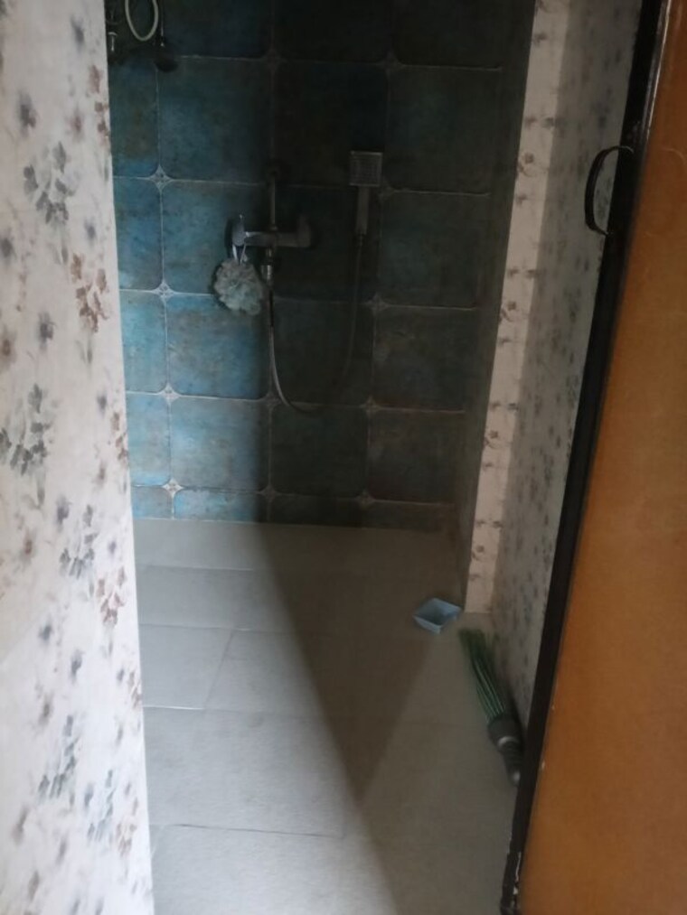 Bathroom, royal-residency-mira-road 1 Bedroom 630 Sq.Ft. Apartment In Mira Road Thane 10577456