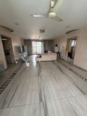 Room in 4 BHK Apartment at Vijay Wimbledon Park, Vartak Nagar – for Rent