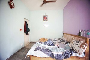 Bedroom in 4 BHK Independent House at Satellite – for Sale