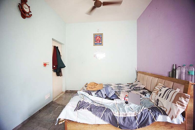 Bedroom, satellite 4 Bedroom 235 Sq.Yd. Independent House In Satellite Ahmedabad 10577464