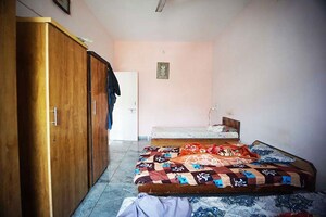 Bedroom in 4 BHK Independent House at Satellite – for Sale