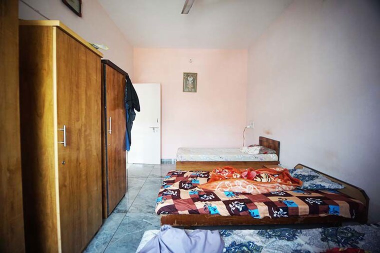 Bedroom, satellite 4 Bedroom 235 Sq.Yd. Independent House In Satellite Ahmedabad 10577464