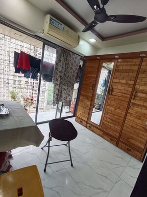 Studio Apartment For Rent in Summit Apartment, Goregaon East