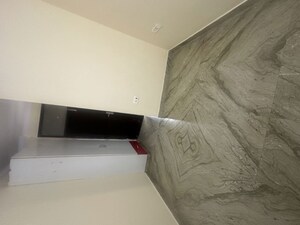 Furnished Amenities in 1 BHK Apartment at Jangpura – for Rent
