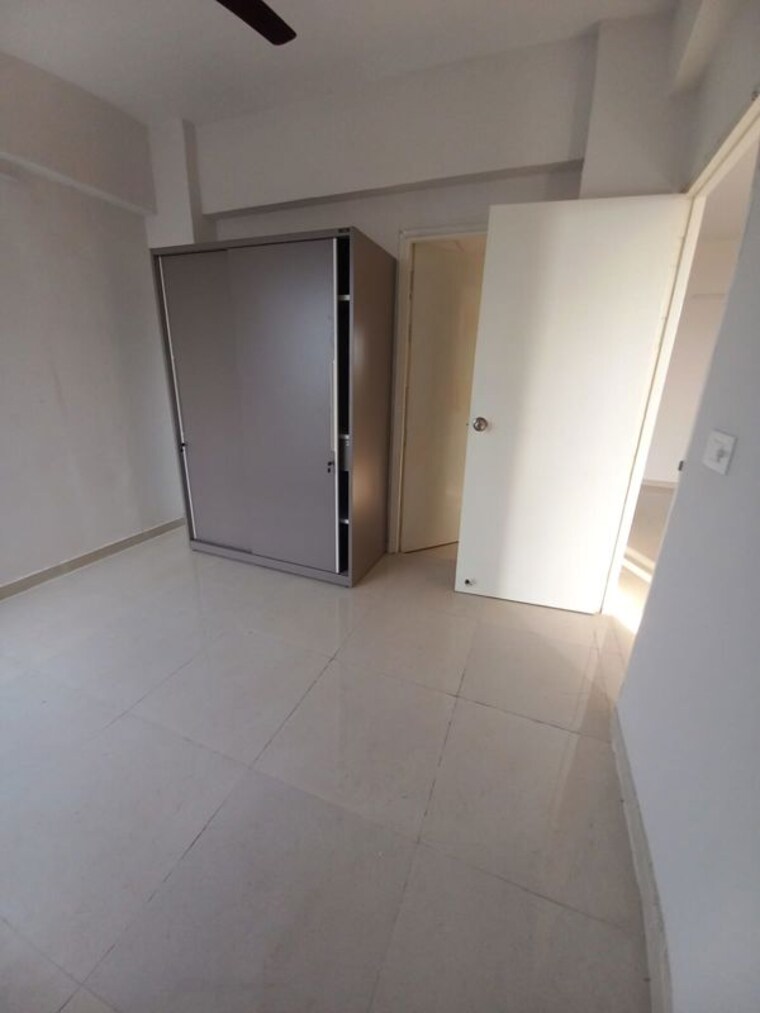 Room, signature-global-the-millennia 2 Bedroom 690 Sq.Ft. Apartment In Sector 37d Gurgaon 10577478