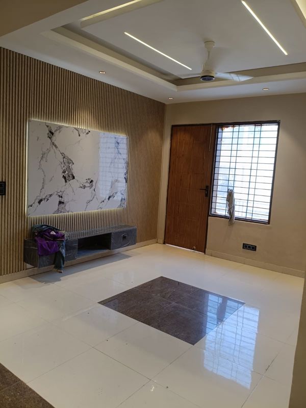 3 BHK + Prayer Room 1620 Sq.Ft. Builder Floor in BPTP District 3