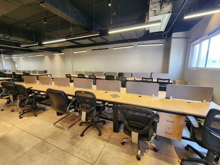 Team Area, wakadewadi Commercial Office Space 3500 Sq.Ft. In Wakadewadi Pune 10577501