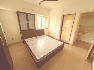 Room in 2 BHK Apartment at Pristine Meadows, Wagholi – for Rent
