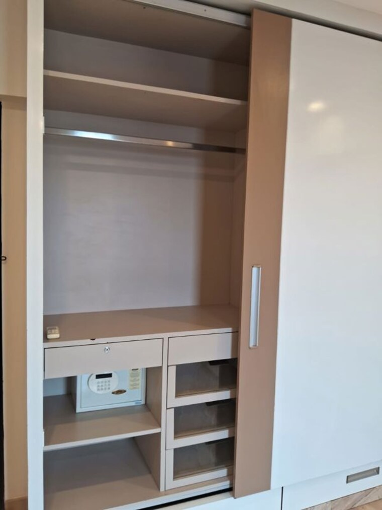 undefined, sea-garden-view 3 Bedroom 1400 Sq.Ft. Apartment In Santacruz West Mumbai 10577530