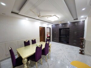 Team Area in 3 BHK Builder Floor at Greater Kailash ii – for Rent