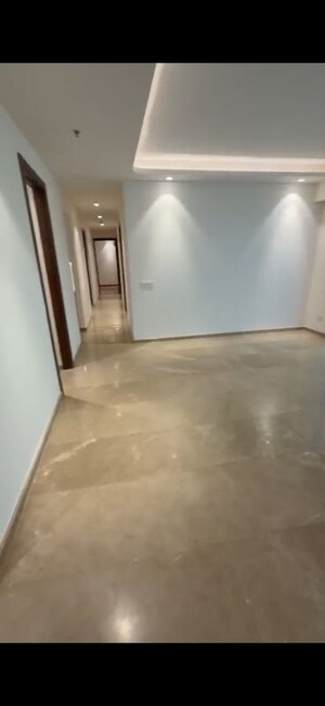 Room in 3 BHK Apartment at Emaar Serenity Hills, Sector 86 – for Sale