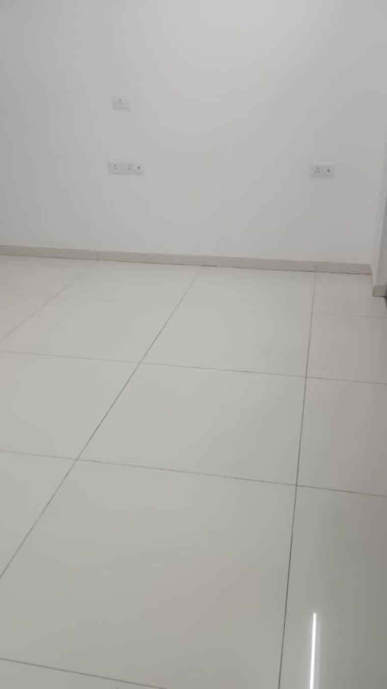 undefined, magarpatta-sylvania 2 Bedroom 900 Sq.Ft. Apartment In Hadapsar Pune 10577538