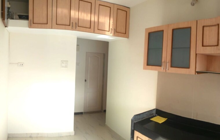 Room, one-hiranandani-park 2 Bedroom 650 Sq.Ft. Apartment In Ghodbunder Road Thane 10577533