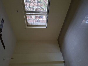 Room in 3 BHK Apartment at Karmayogi Nagar – for Sale