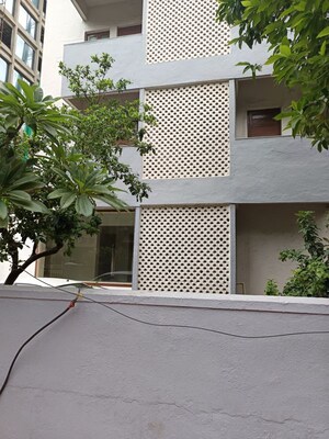 Balcony in  Showroom at Vishnu Dham, Bandra West – for Rent