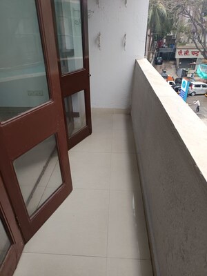 Kitchen in  Showroom at Vishnu Dham, Bandra West – for Rent