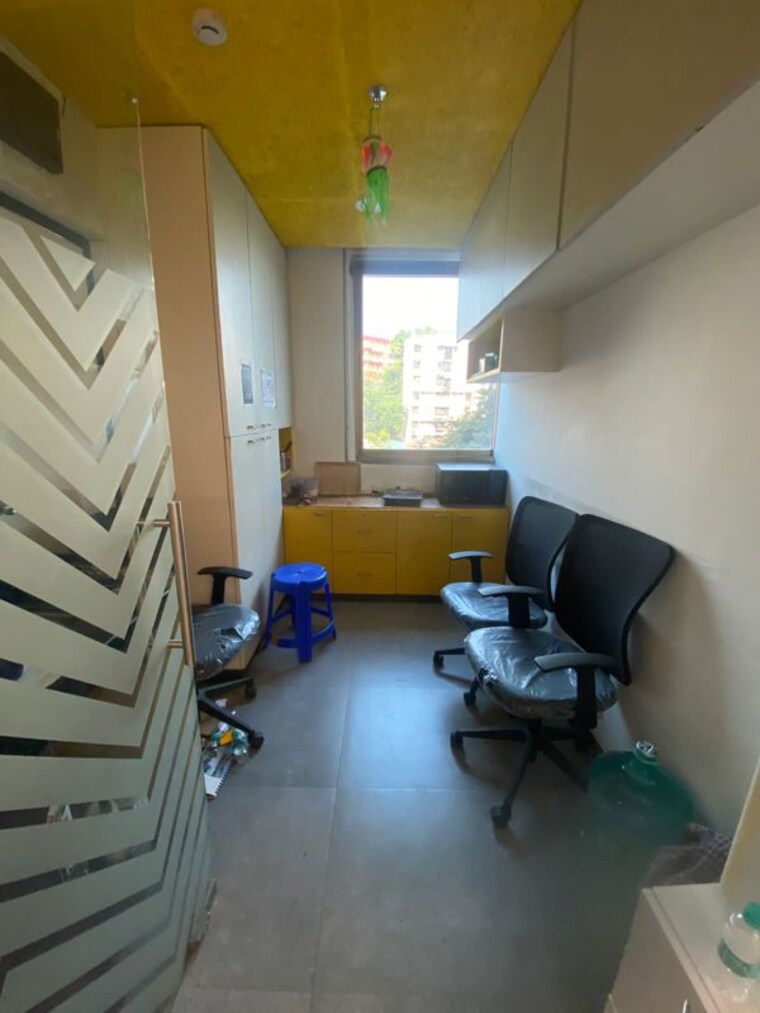 Living Room, kanakia-wall-street Commercial Office Space 1500 Sq.Ft. In Andheri East Mumbai 10577575