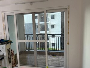 Room in 2 BHK Apartment at Aparna Sarovar Zenith, Nallagandla – for Rent