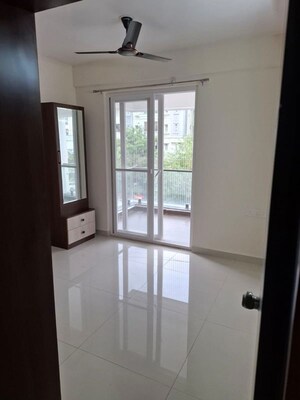 Room in 2.5 BHK Apartment at Praneeth Pranav Jaitra, Miyapur – for Rent