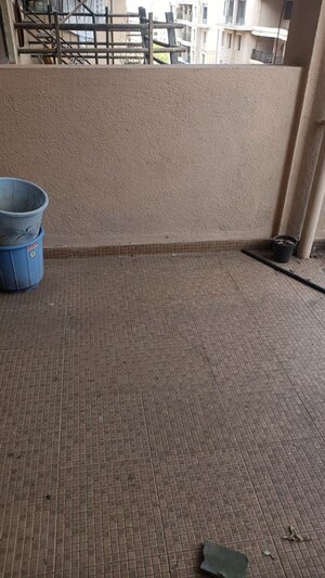 Furnished Amenities in 2 BHK Apartment at Eisha Empire, Hadapsar – for Sale