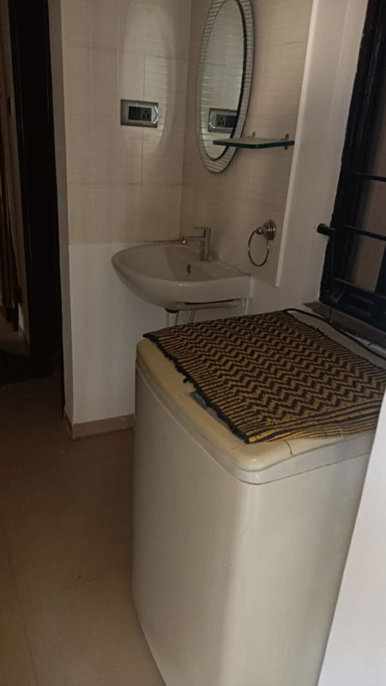 Bathroom, eisha-empire 2 Bedroom 850 Sq.Ft. Apartment In Hadapsar Pune 10577592