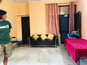 Bedroom in 1.5 BHK Villa at Sector 22 – for Rent