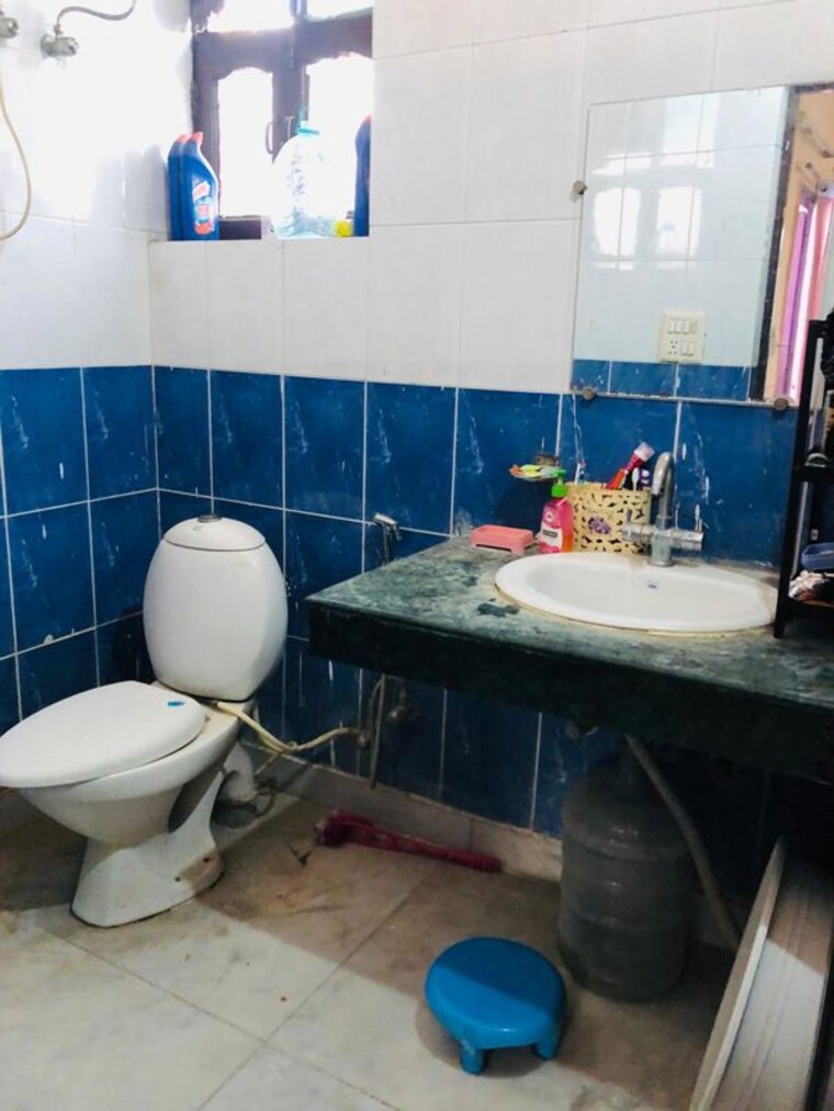 Team Area, sector 22 1.5 Bedroom 800 Sq.Ft. Villa In Sector 22 Gurgaon 10577608