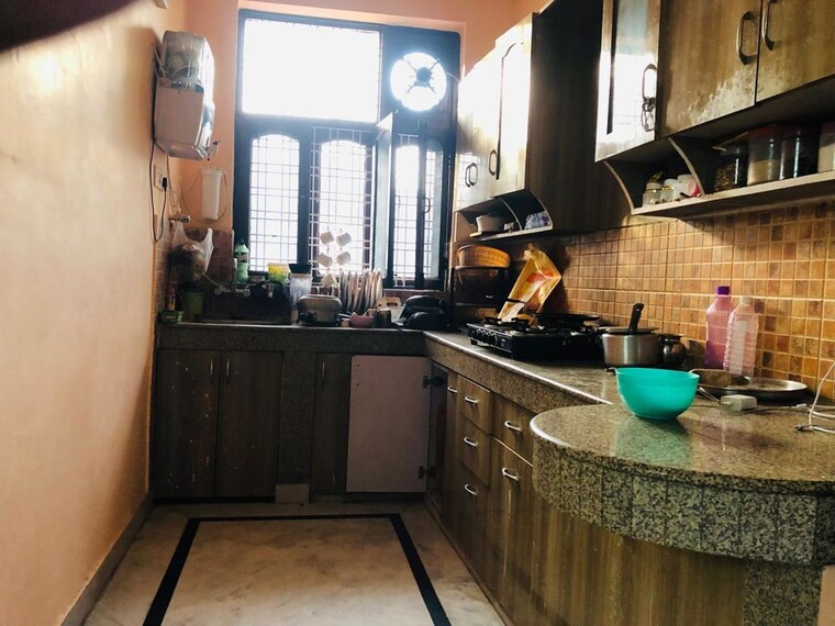 Kitchen, sector 22 1.5 Bedroom 800 Sq.Ft. Villa In Sector 22 Gurgaon 10577608