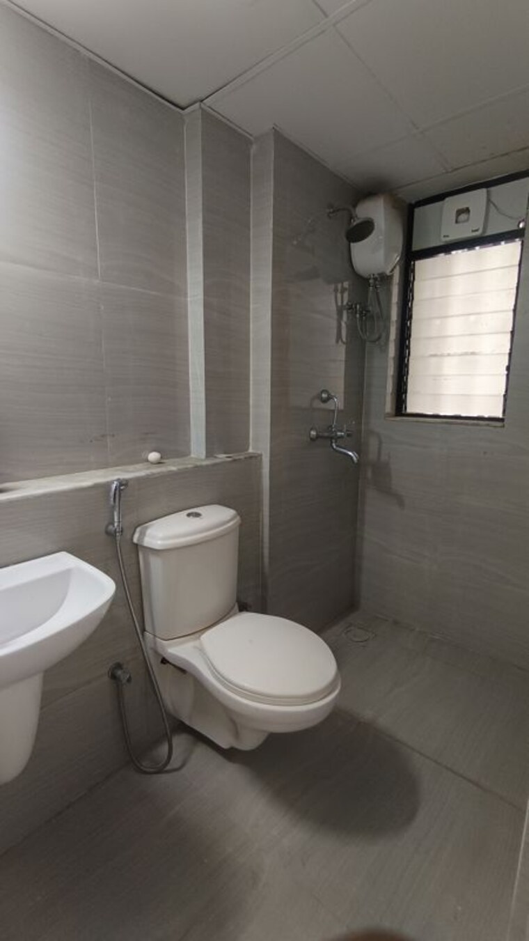 Bathroom, runwal-gardens 1 Bedroom 437 Sq.Ft. Apartment In Dombivli East Thane 10577661