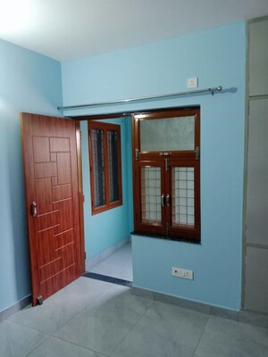 Room in 2 BHK Villa at Sector 23 – for Rent