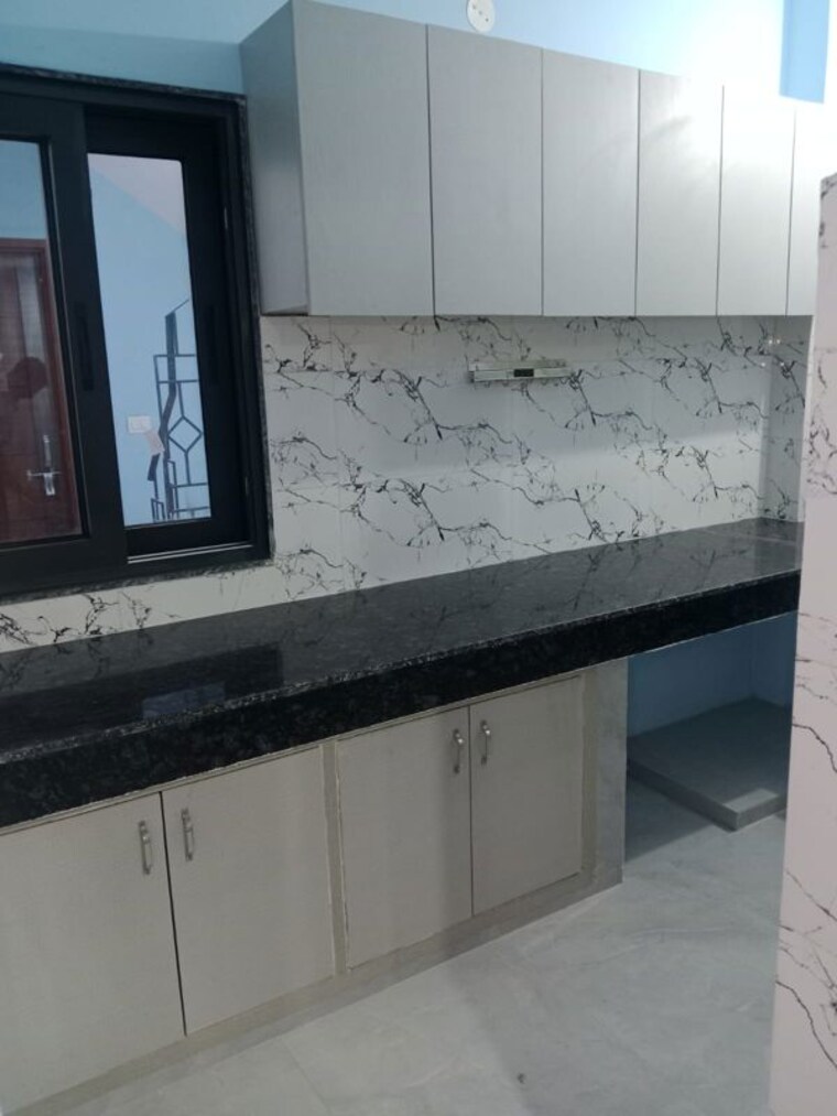 Kitchen, sector 23 2 Bedroom 1200 Sq.Ft. Villa In Sector 23 Gurgaon 10577667