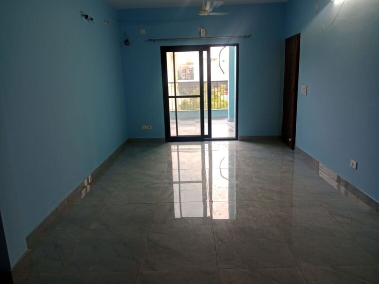 Room, sector 23 2 Bedroom 1200 Sq.Ft. Villa In Sector 23 Gurgaon 10577667