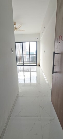 2 BHK Apartment For Rent in Runwal Gardens