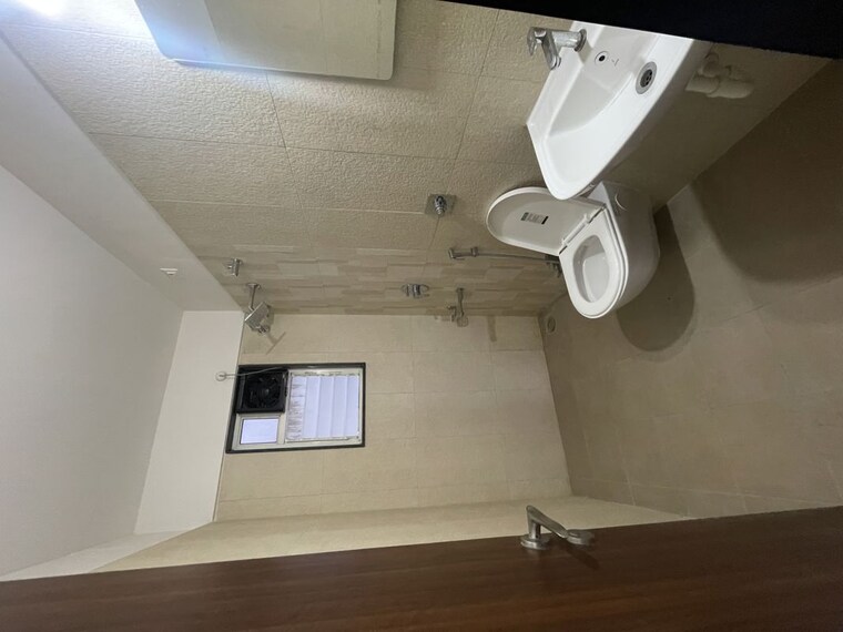 Bathroom, vj-yashone-infinitee 2 Bedroom 730 Sq.Ft. Apartment In Tathawade Pune 10577615