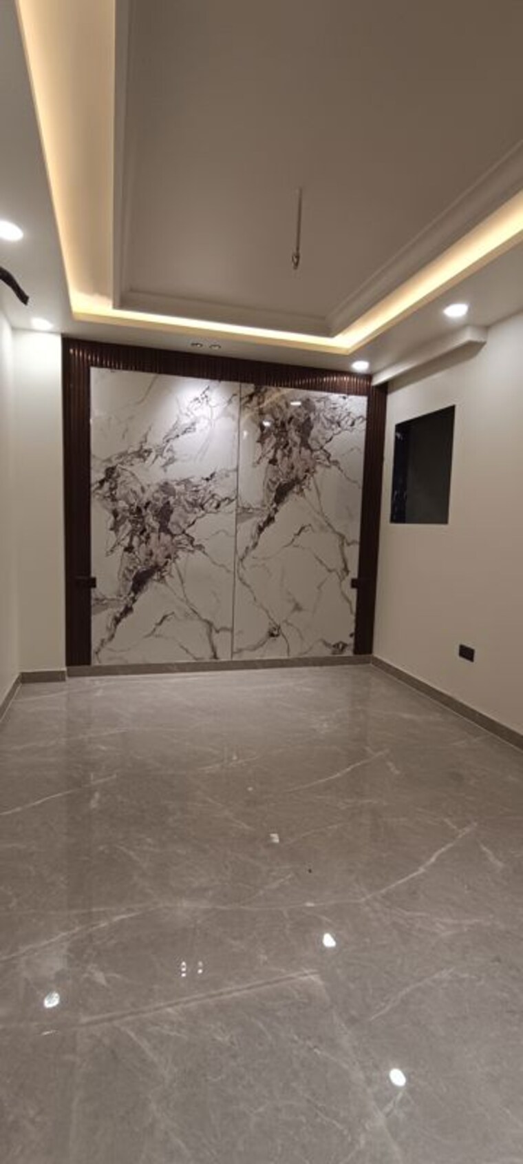 Room, parklands 3 Bedroom 250 Sq.Yd. Builder Floor In Sector 85 Faridabad 10577702