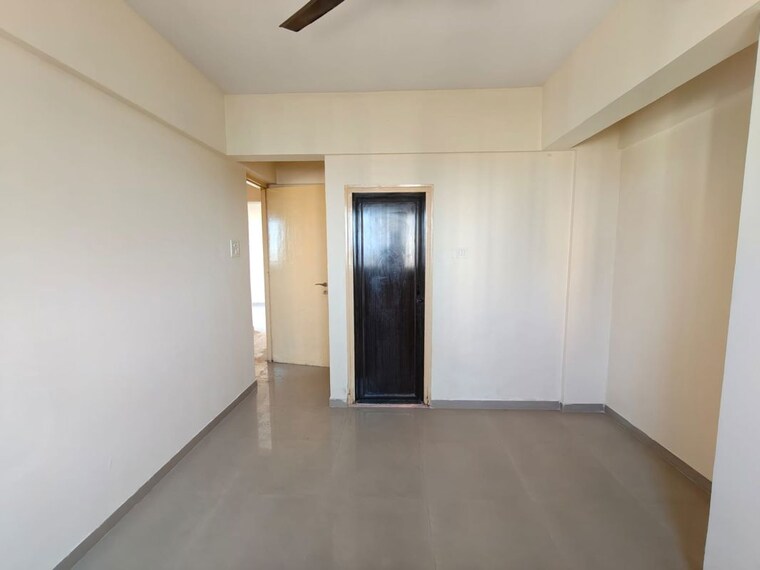 Room, puranik-city-phase-iii 2 Bedroom 520 Sq.Ft. Apartment In Ghodbunder Road Thane 10577746