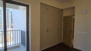 Room in 2 BHK Apartment at Paras Dews, Sector 106 – for Rent
