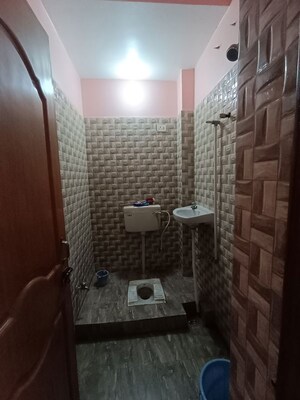 Bathroom in 2 BHK Builder Floor at Kadamkuan – for Rent